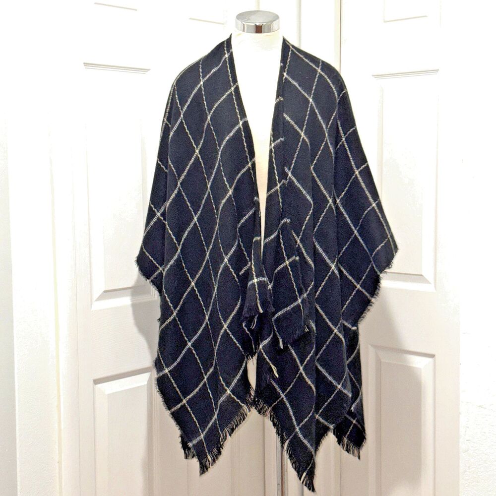 HALSTON Black Grey Beige Plaid Mohair Fringe Shawl Open Poncho ONE SIZE